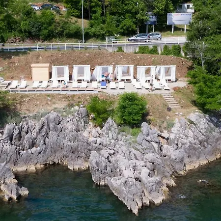 Boutique Acacia Lovran