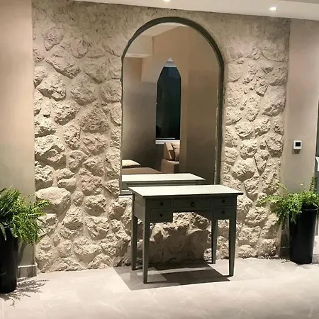 מלון Boutique Acacia לובראן