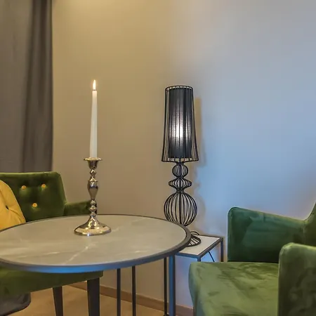 Boutique Acacia Hotel 4*