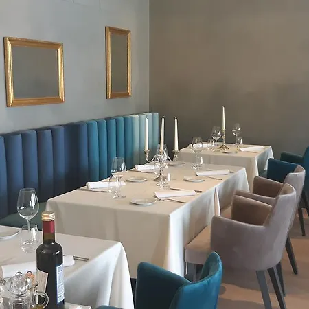 Boutique Acacia Ловран