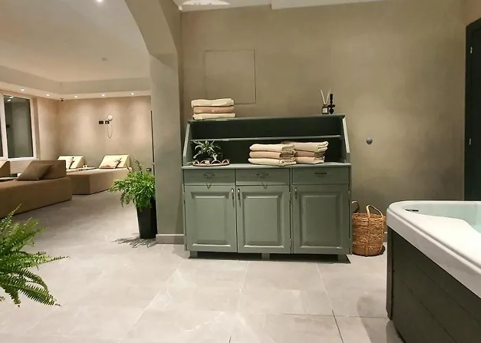 Отель Boutique Acacia 4*